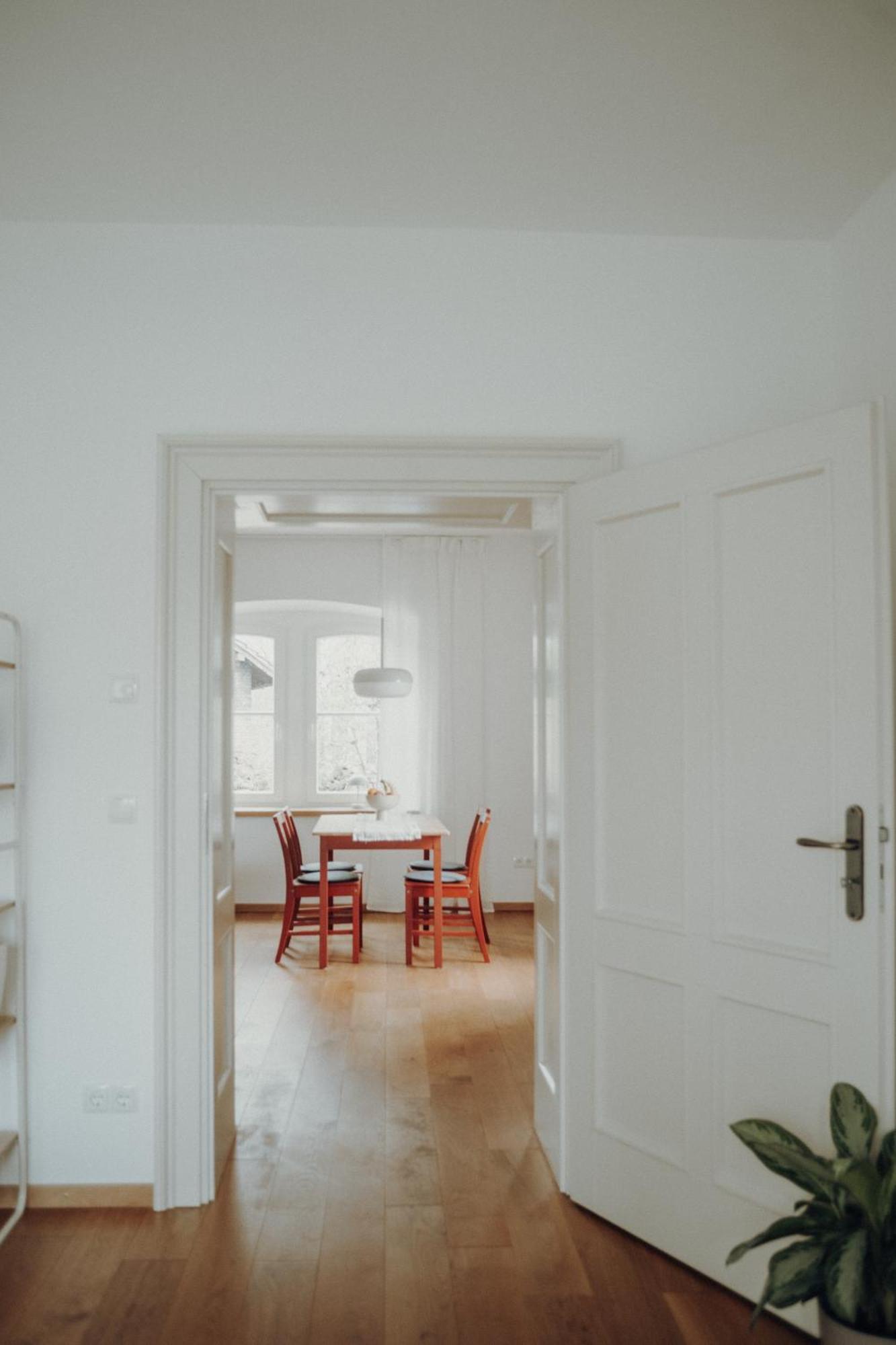 Weinstrassen Apartment Mit Zentrumsanbindung Neustadt an der Weinstraße Exterior photo
